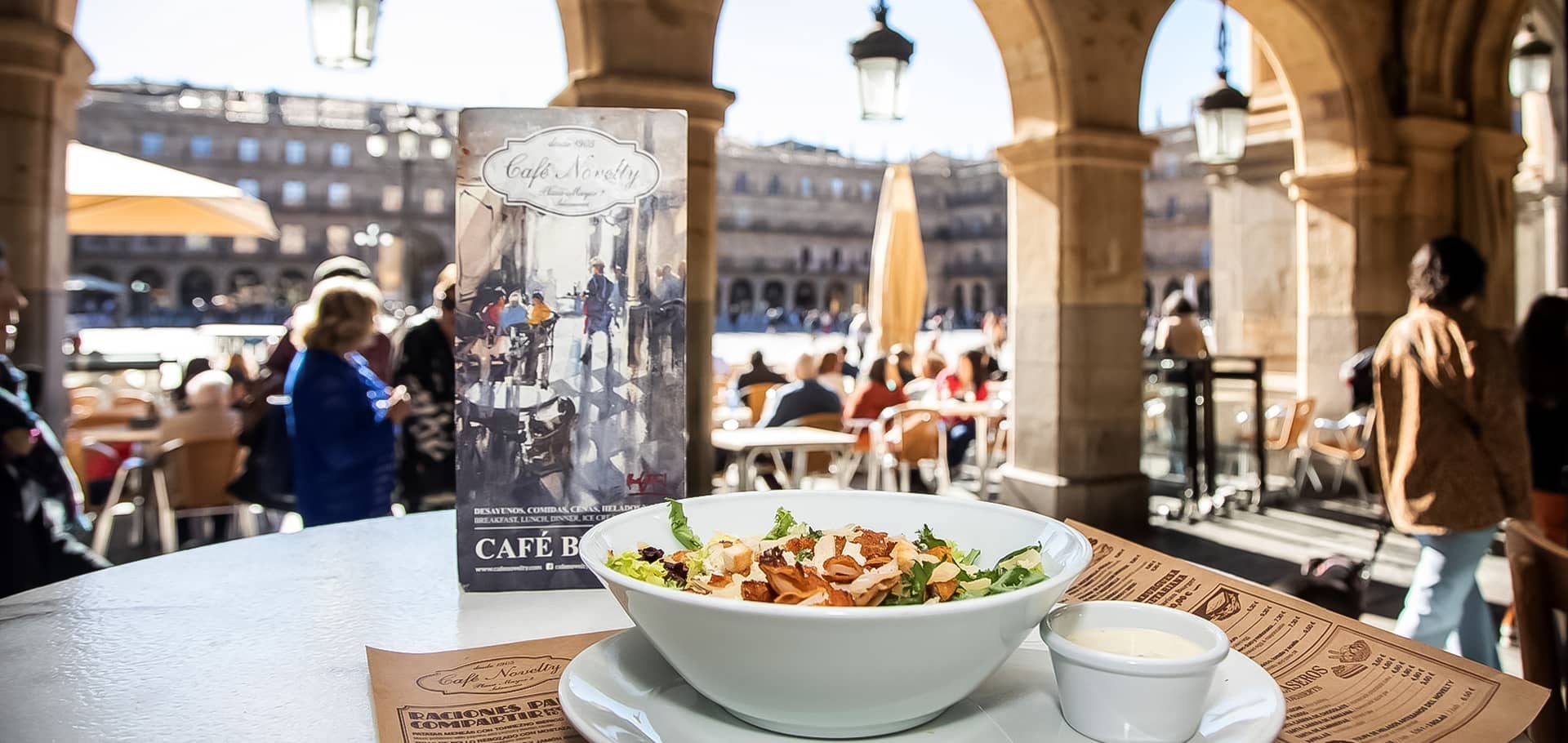 Comer-Plaza-Mayor-Café-Novelty